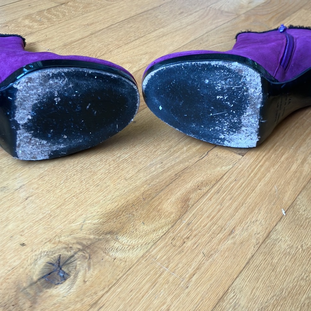 Marc By Marc Jacobs purple suede ankle boots. Sculptural heel. Size 37 - Picture 7 of 10